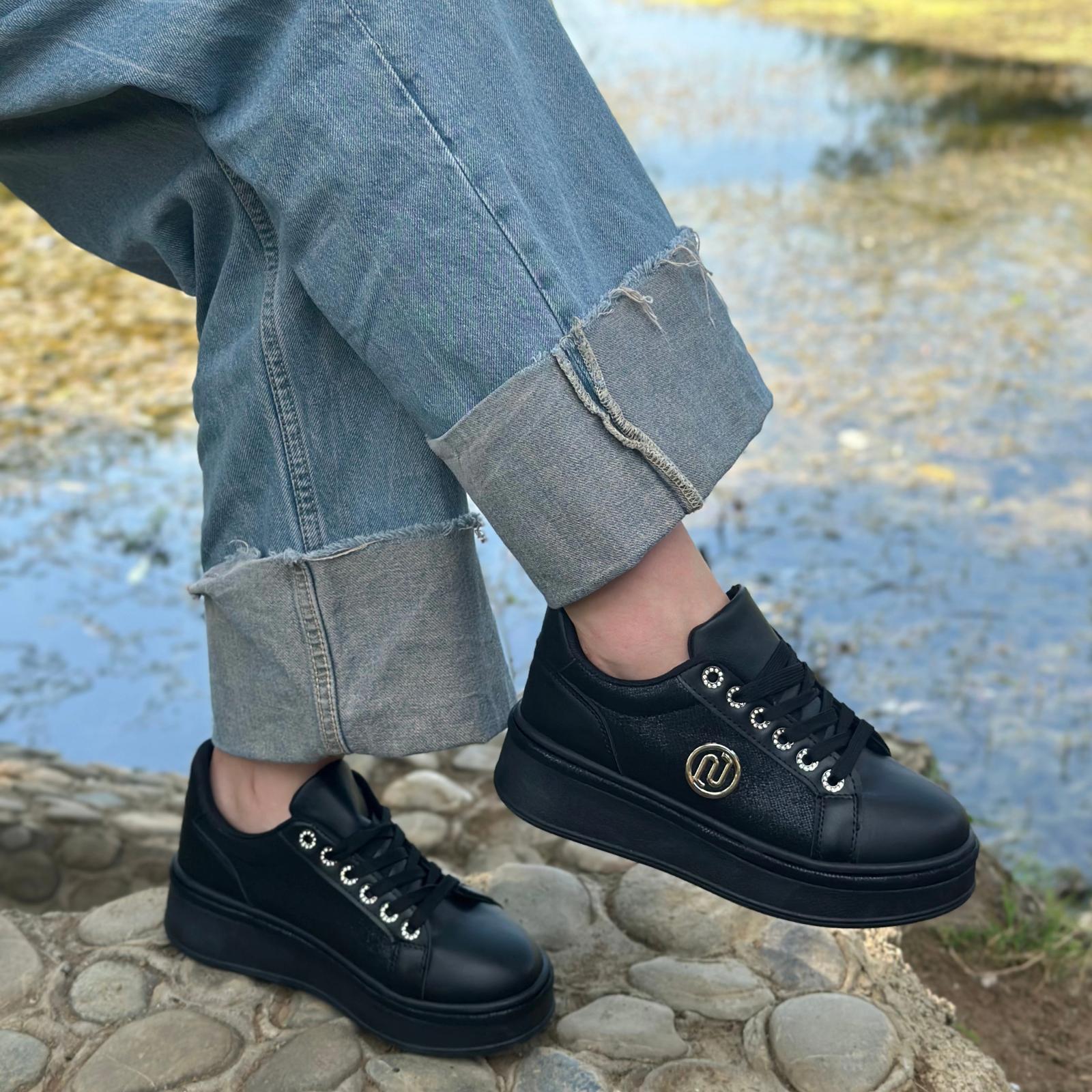 Ženske patike L182533-BLK